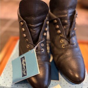 NWT Leather Craft Katlyn Women’s Black Boots 7 1/2